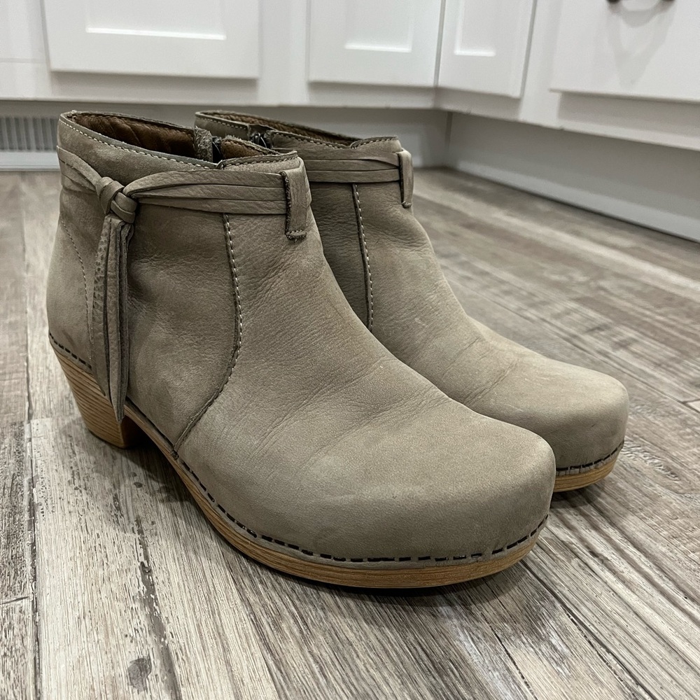 ‼️💗 DANSKO Markie Bootie 💗‼️